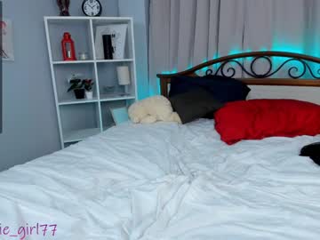 hot cam girl foxhilary image #340932