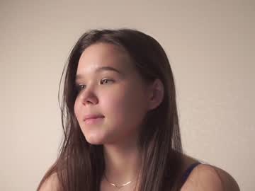 hot cam girl helenmoors image #2667553