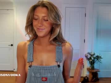 hot cam girl addisonvodka image #2586147