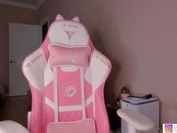 hot cam girl bzzzme image #4564177