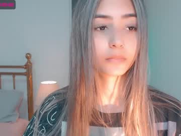 hot cam girl gummy_bear7 image #878122