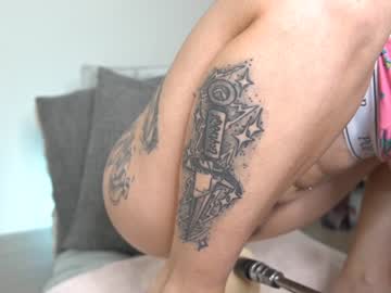 hot cam girl petite_fuck image #4097585