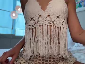 hot cam girl cuteelsa_ image #4155555