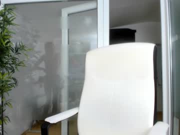 hot cam girl ingridblondy94 image #2792153
