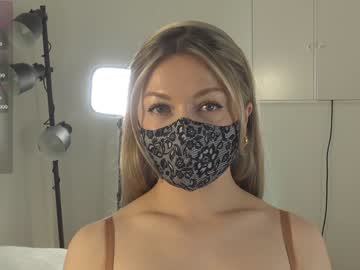 hot cam girl blondehottiek image #4032658
