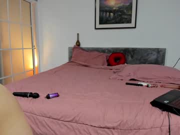 hot cam girl l0ve_sh0w image #3539736