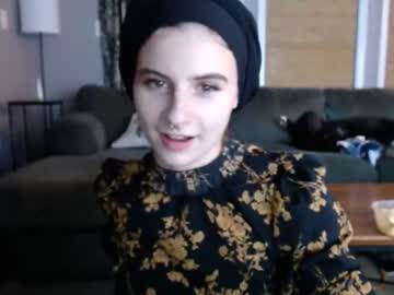 hot cam girl fiestyfatima1 image #1642393