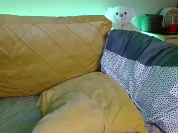 hot cam girl juicy_peach88 image #1963916