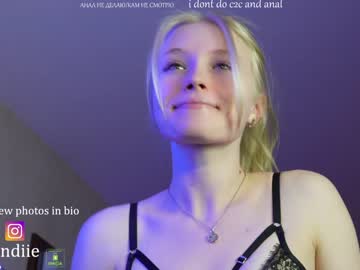 hot cam girl bestblondiiecb image #2847066