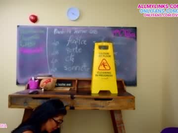 hot cam girl livecleo image #2477600