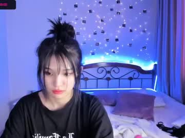 hot cam girl aisneon image #858376