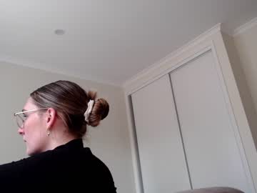 hot cam girl maree_eee image #2090852