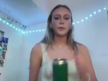 alygator24 hot cam