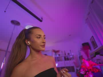 hot cam girl hannahjames710 image #3646310
