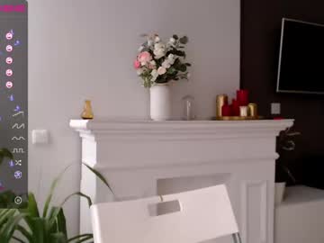 hot cam girl small_blondee image #1236536