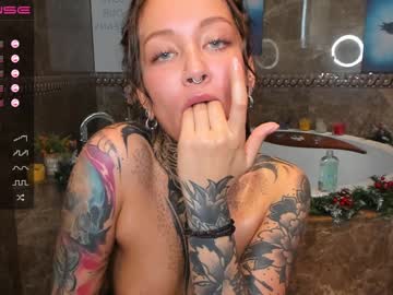 hot cam girl nickyneck image #1356008