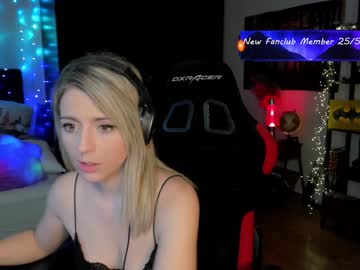 hot cam girl kimilee22 image #3420726