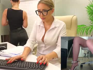 hot cam girl babesgowild image #4250330