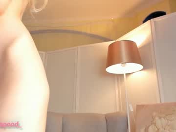 hot cam girl sophia_pond_ image #4058316