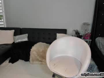 hot cam girl blonde_riderxxx image #4596374