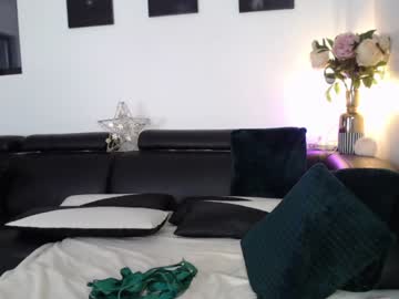 hot cam girl marrylouanne image #2930347