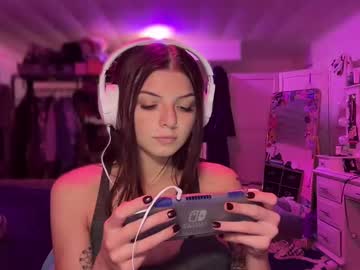 ultravioletts hot cam