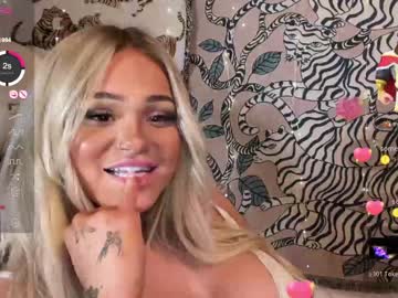 hot cam girl ari_02 image #3652122