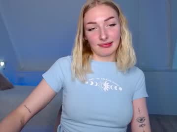 hot cam girl little_kittycatt image #3047182