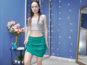 hot cam girl kriskras__ image #2559409