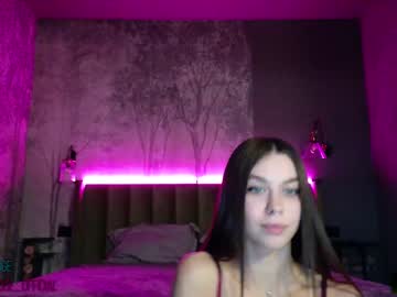 hot cam girl nika_lodge image #3792583