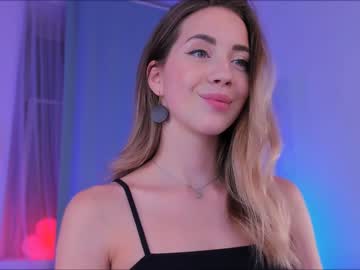hot cam girl emmi_rosee image #4247920