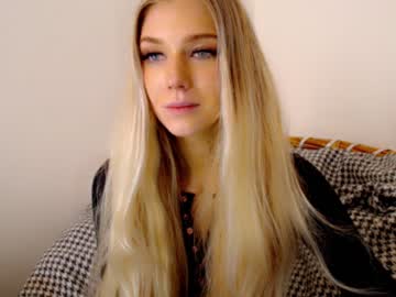 hot cam girl pervyblonde image #1169666