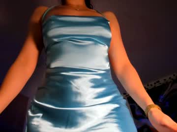 hot cam girl littlee33 image #190270