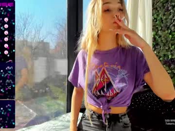 hot cam girl sassyt33n image #2670728