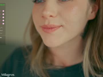 hot cam girl mia_milagros image #2723973