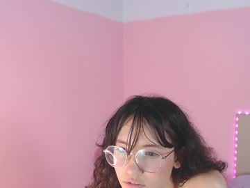 hot cam girl little_effy18 image #401390