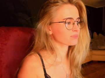 hot cam girl linellali image #1954399