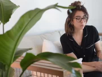 hot cam girl lizmreow image #677543