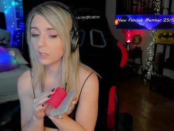 hot cam girl kimilee22 image #3420811