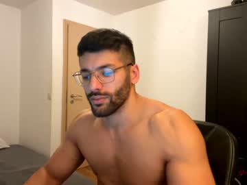 hot cam man rogan1604 image #567233