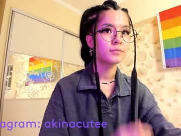 hot cam girl akino_17 image #341672