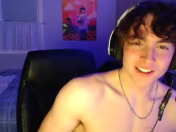 hot cam man iantease image #2545345