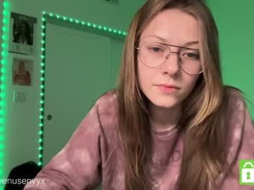 hot cam girl venusenvyx image #2626624