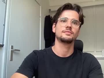 hot cam man jasonnnn1994 image #1462385
