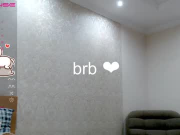 hot cam girl small_blondee image #2414491