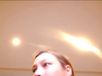 hot cam girl aveksmr image #3196900