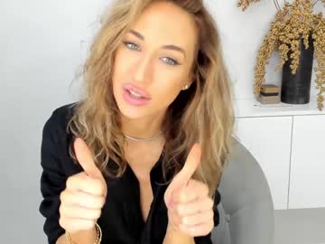 hot cam girl finestchantilly image #3063066