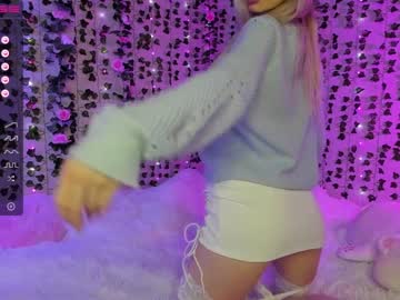 hot cam girl bunnydollstella image #2453651