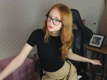 hot cam girl plastic_beach image #3744507