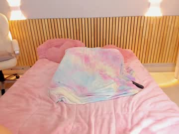 hot cam girl little_effy18 image #3583926